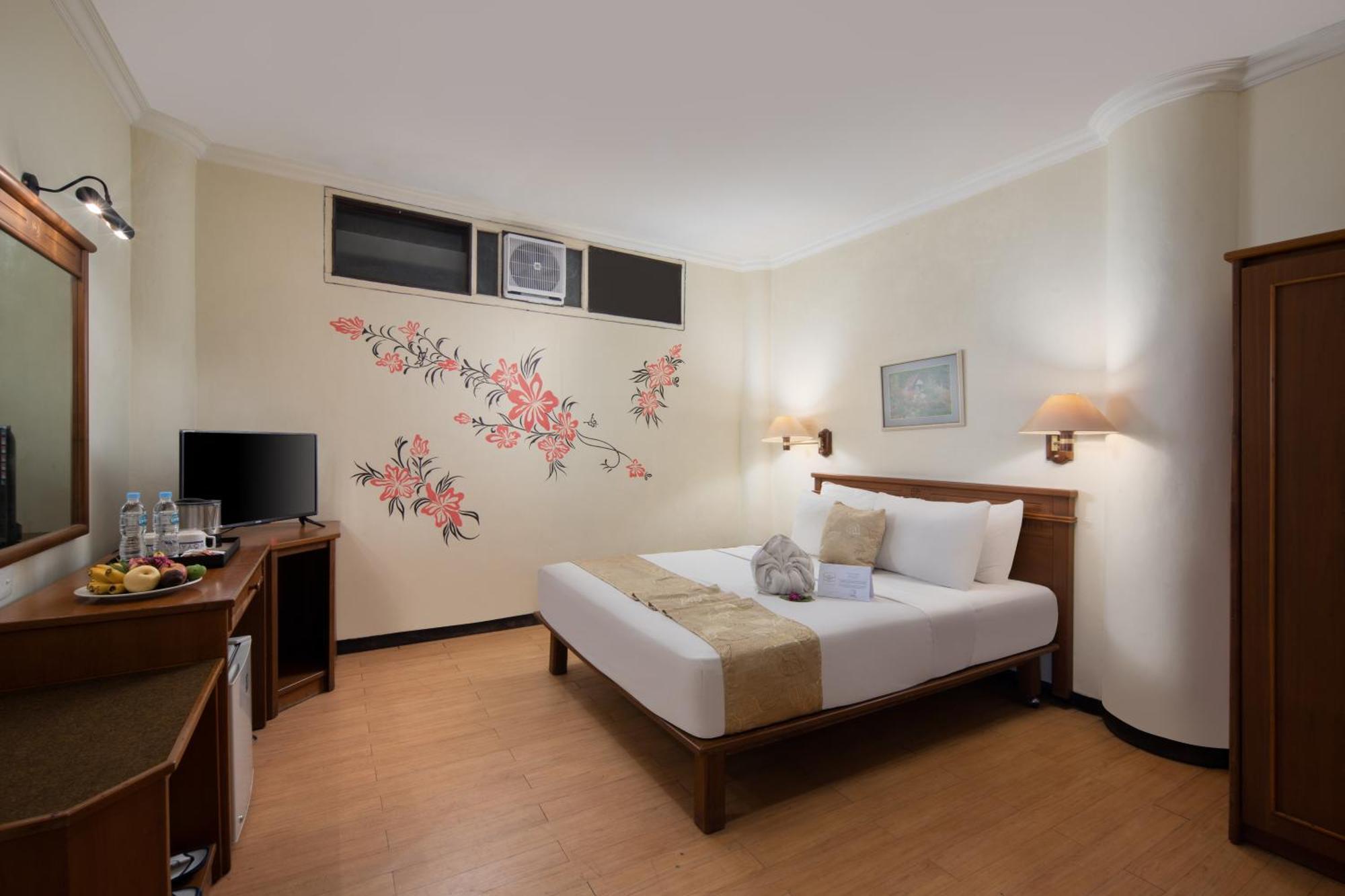 Royal Hotel Tretes Prigen Kültér fotó